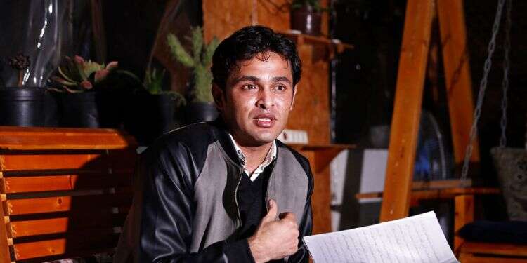 Gaza man says Hamas forced him to divorce after torture