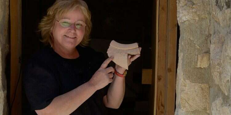 Pioneering Israeli archeologist Eilat Mazar dies at 64