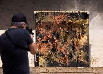 Art attack: Israeli ex-sniper blasts paint in mental health message