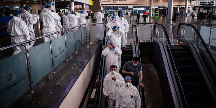 Russia reports 8,697 new COVID cases, 342 deaths