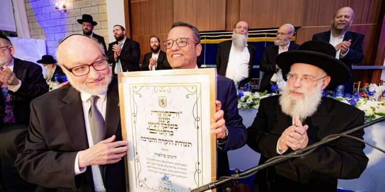 Jonathan Pollard and Jerusalem Mayor Moshe Lion, May 10, 2021 Jonathan Pollard attends Mercaz HaRav Jerusalem Day celebration