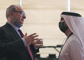 Israelis, Emiratis meet in Dubai to discuss investments