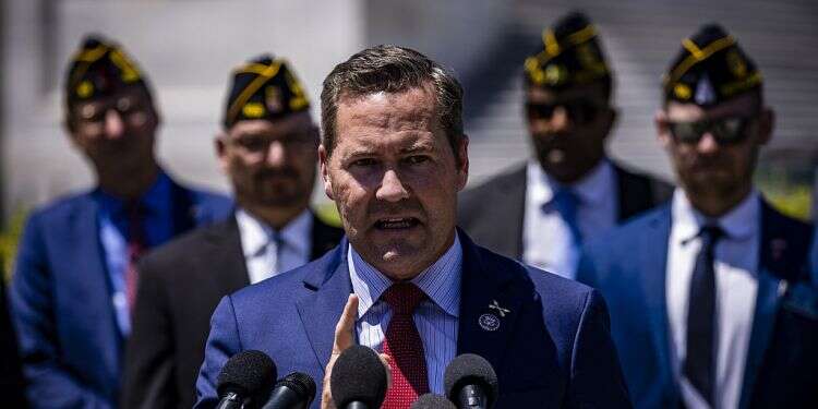 'Squad' could be censured for  'defending foreign terrorists'