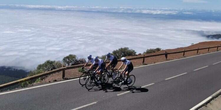 'Chris Froome is like a scientist on wheels'