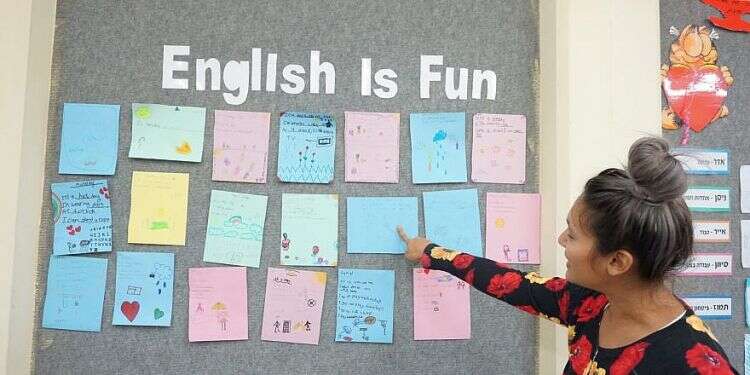 A Masa Israel Teaching Fellow examines artwork from Israeli students Israel is a lesson for life