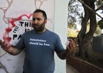 Palestinian Authority arrests activist over online criticism