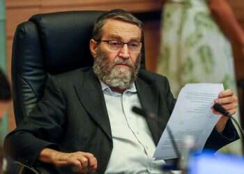 Haredim fume over coalition's plan to review religious-secular status quo