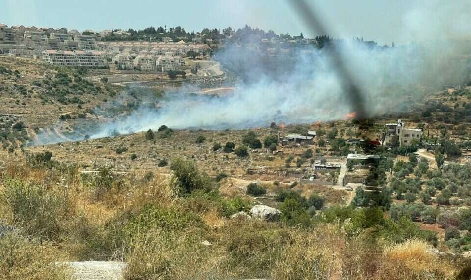 Fire picks up pace west of Jerusalem, residents evacuated