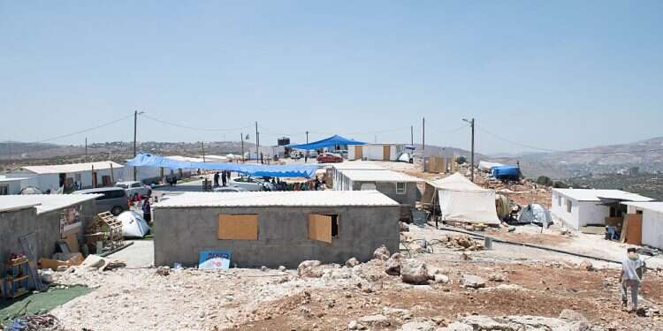 Agreement reached on eviction of illegal Samaria outpost