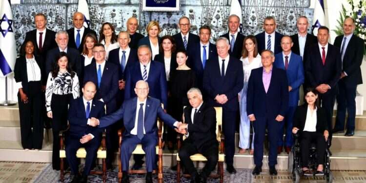 Hope, defiance greet birth of Israel's new government