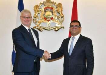 FM Lapid invites Moroccan counterpart to visit Israel