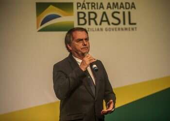 Bolsonaro invites Bennett to Brazil in first phone call between leaders