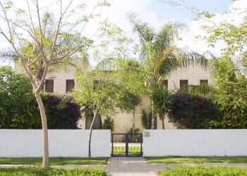 Police probe alleged use of state funds to install luxury jaccuzi at Netanahu's home