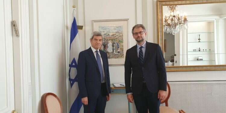 Saint Egidio becomes first Catholic movement to endorse IHRA antisemitism definition