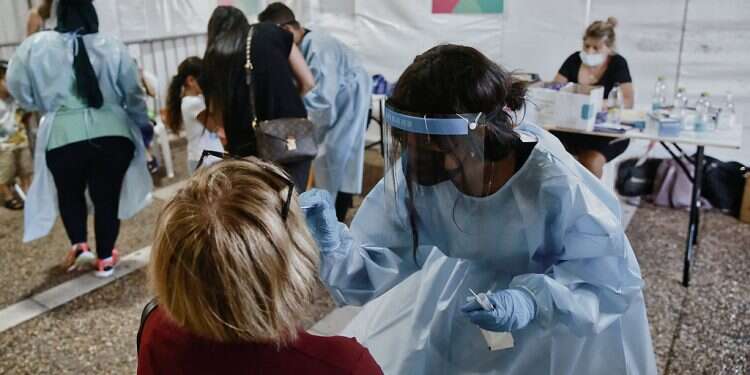 Israel's 4th COVID wave sees surge in new cases, with 81 hospitalized  