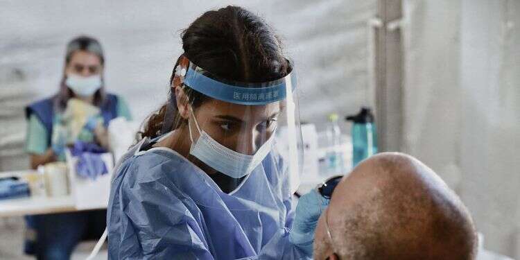 Bennett calls emergency meeting due to 4-month high in daily COVID cases