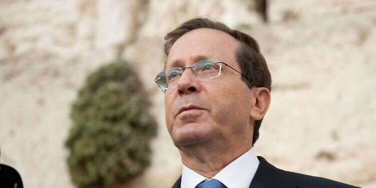 Isaac Herzog
Isaac Herzog inaugurated as Israel's 11th president in special Knesset session
