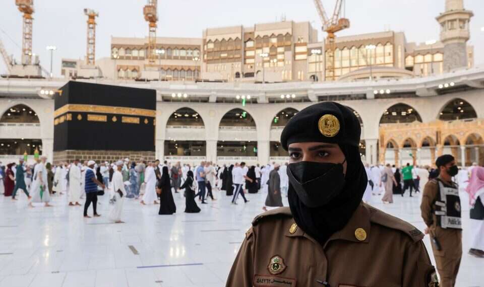 In first, women help guard Mecca during haj
