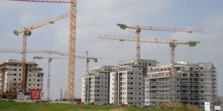 Housing prices up 7.2% in a year