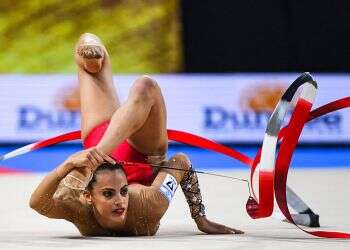 Russian gymnast stands up for Israeli gold medalist Linoy Ashram