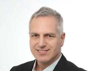 Smart signpost from Autotalks helps prevent bike, scooter accidents at intersections