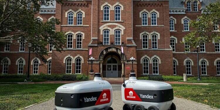The Rovers can operate wherever people walk, including through water and snow Grubhub, Yandex SDG launch robot food delivery at Ohio State University