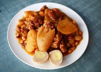 'Cholent Festival' brings Jewish culture to Hungary via food, music, traditions