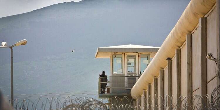 Report: Gilboa jailbreak missed by prison guard manning facility's CCTV center