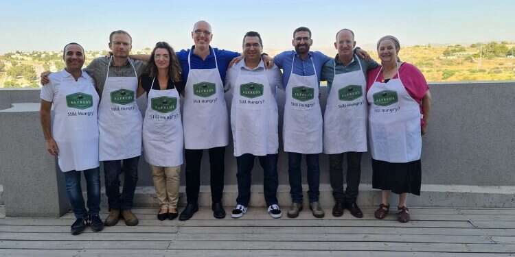 New startup throws its hat into Israel's alt-protein ring