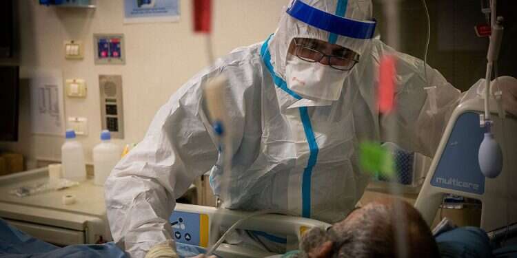 Delta wave claims lives of 500 Israelis in August