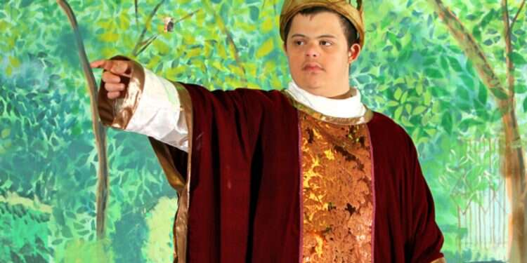 In quest for theater limelight, Down syndrome forms no obstacle