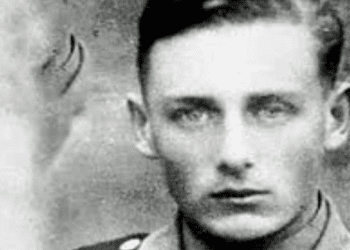 Former Nazi death squad member dies in Canada before deportation