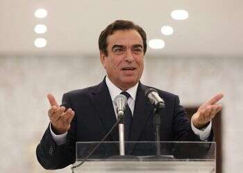 Lebanese minister's gaffe lands Beirut in hot water with Gulf states