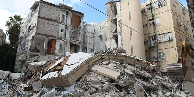 Is Metro plan preventing building reinforcement?