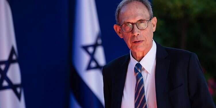 Diaspora Affairs Minister Nachman Shai mulls Jewish Agency chairmanship bid