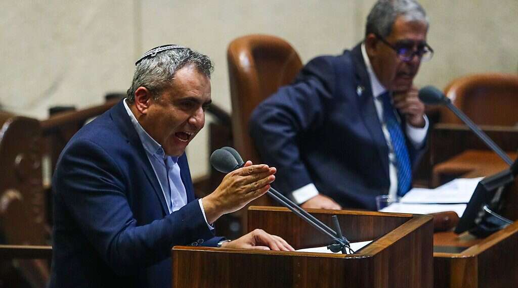 Right-wing MKs fume after Meretz ministers meet with PA head Abbas