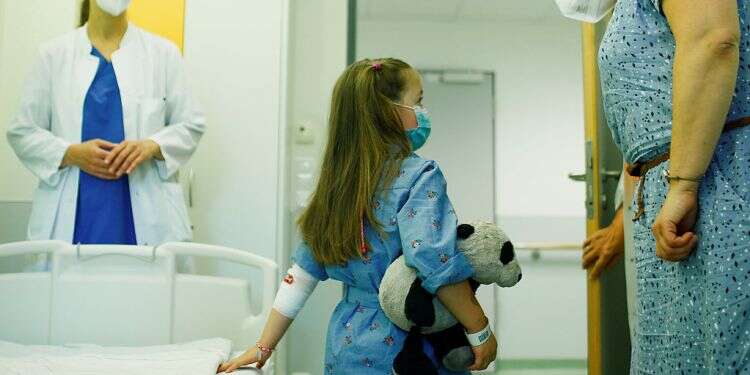 Health Ministry: 30% of adults, 4% of children suffer from long-term effects of COVID