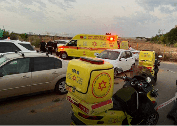 Businessman fatally shot on his way out of synagogue