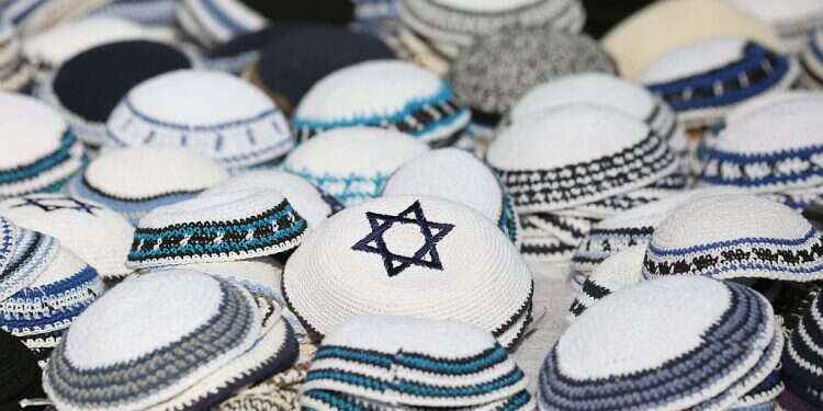 Intelligence chiefs name rabbi for Shin Bet, Mossad