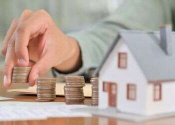 Looming tax hike prompts rush for real estate 