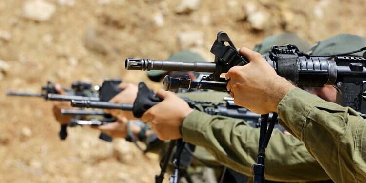 Nearly half of all Israelis support abolishing draft