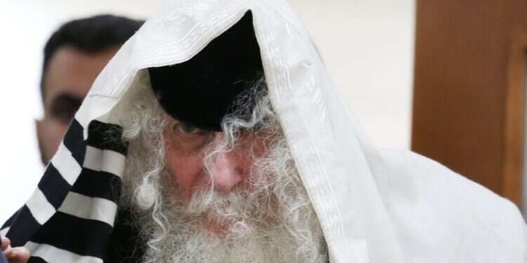 Rabbi Eliezer Berland is seen in the Jerusalem District Court on March 1, 2020 Jailed rabbi implicates himself to decades-old murder cases, faints in court