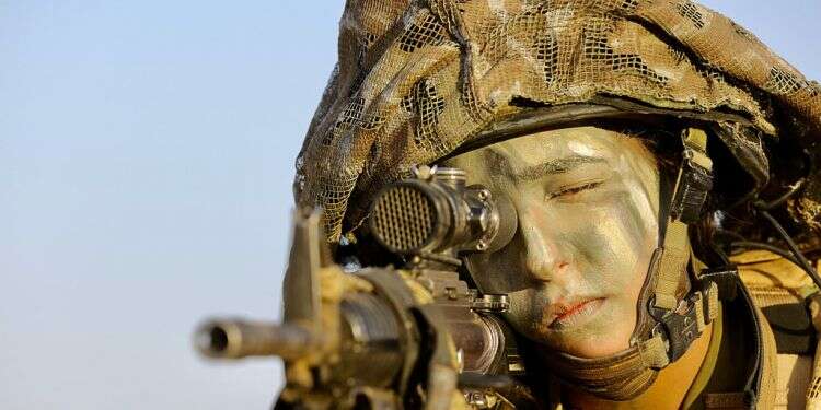 IDF sees record year for women in combat units