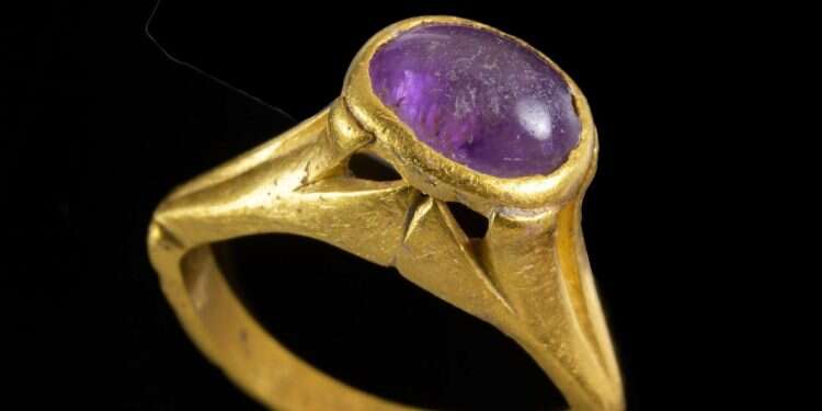 'Anti-hangover' ring discovered at ancient winery in Yavne