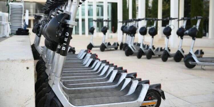 Electric scooters renting station Bird electric scooter rentals expand to Petah Tikva, Afula