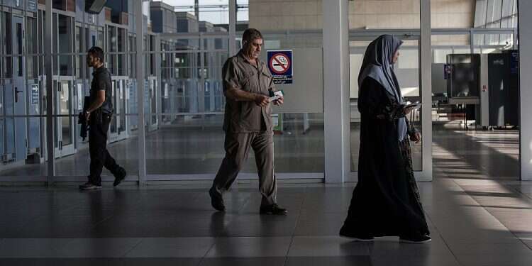 Is government handing Palestinians one-way ticket to Israel?