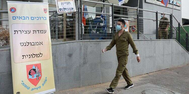 Israel brings back Shin Bet tracking in battle to contain Omicron variant