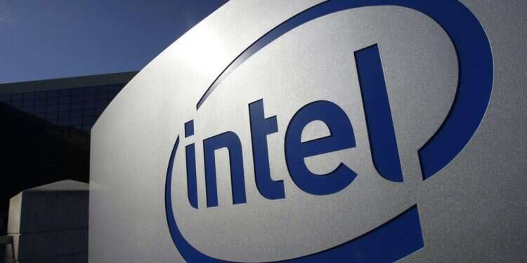 Intel names 10 Israelis to senior global positions