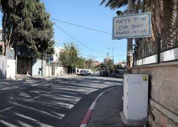 2 Jewish teens arrested on suspicion of throwing rocks, assault in Sheikh Jarrah