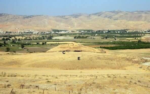 Tel Tsaf in the Jordan Valley is one of the few sites in Israel that dates back to this key period in human history Copper Age residents of Jordan Valley were 'social drinkers,' research reveals